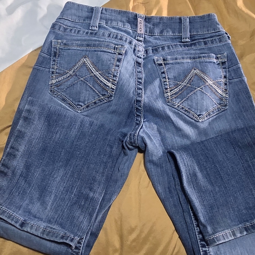 Ariat Mid Rise Straight Jeans - Picture 2 of 4